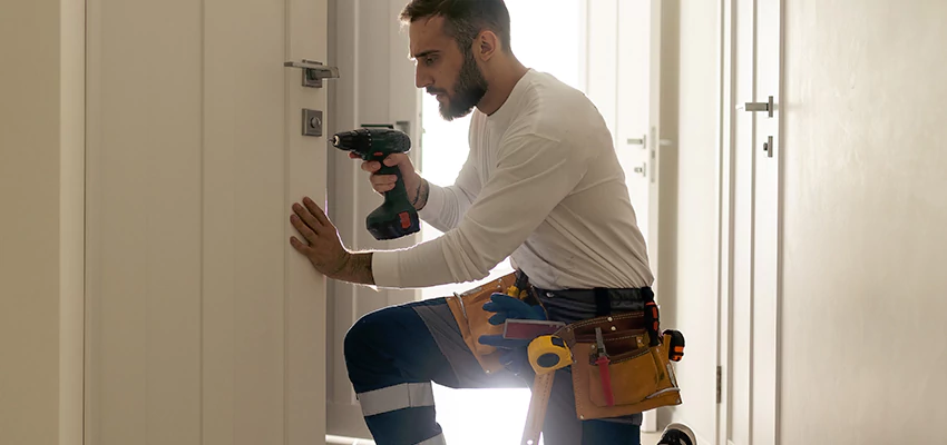 Mailbox Lock Installation Expert in Redwood City, California