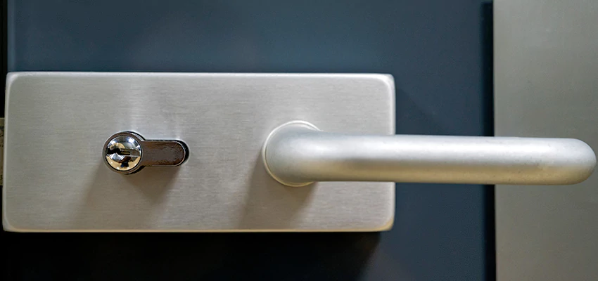 Change Patio Door Locks in Redwood City, California